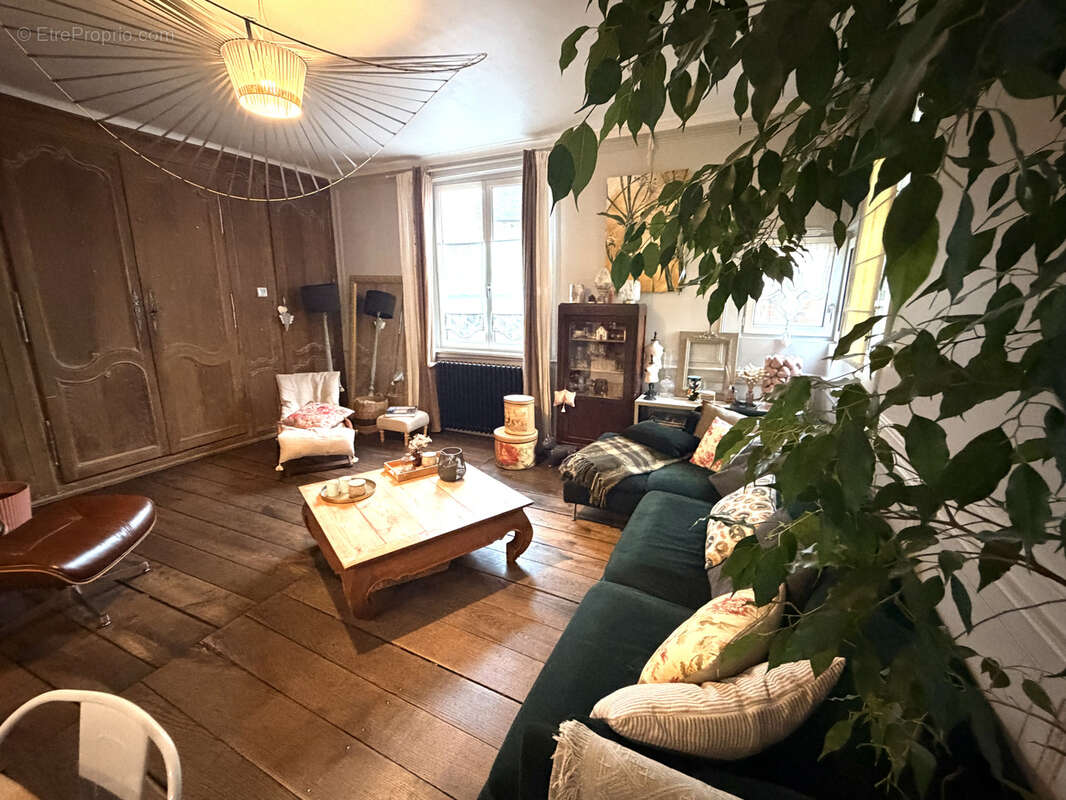 Maison à MALESTROIT