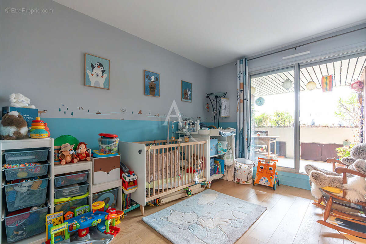 Appartement à PARIS-12E