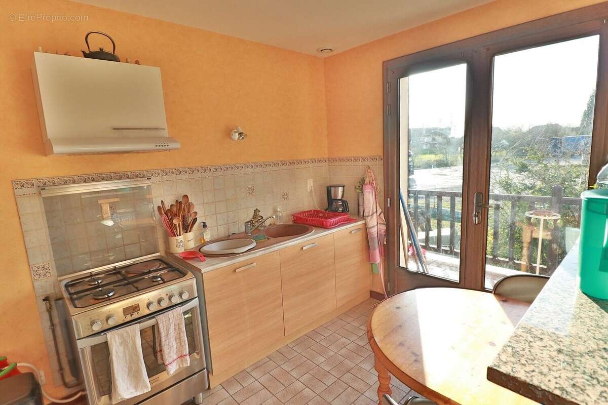 Maison à POUILLY-SUR-SAONE