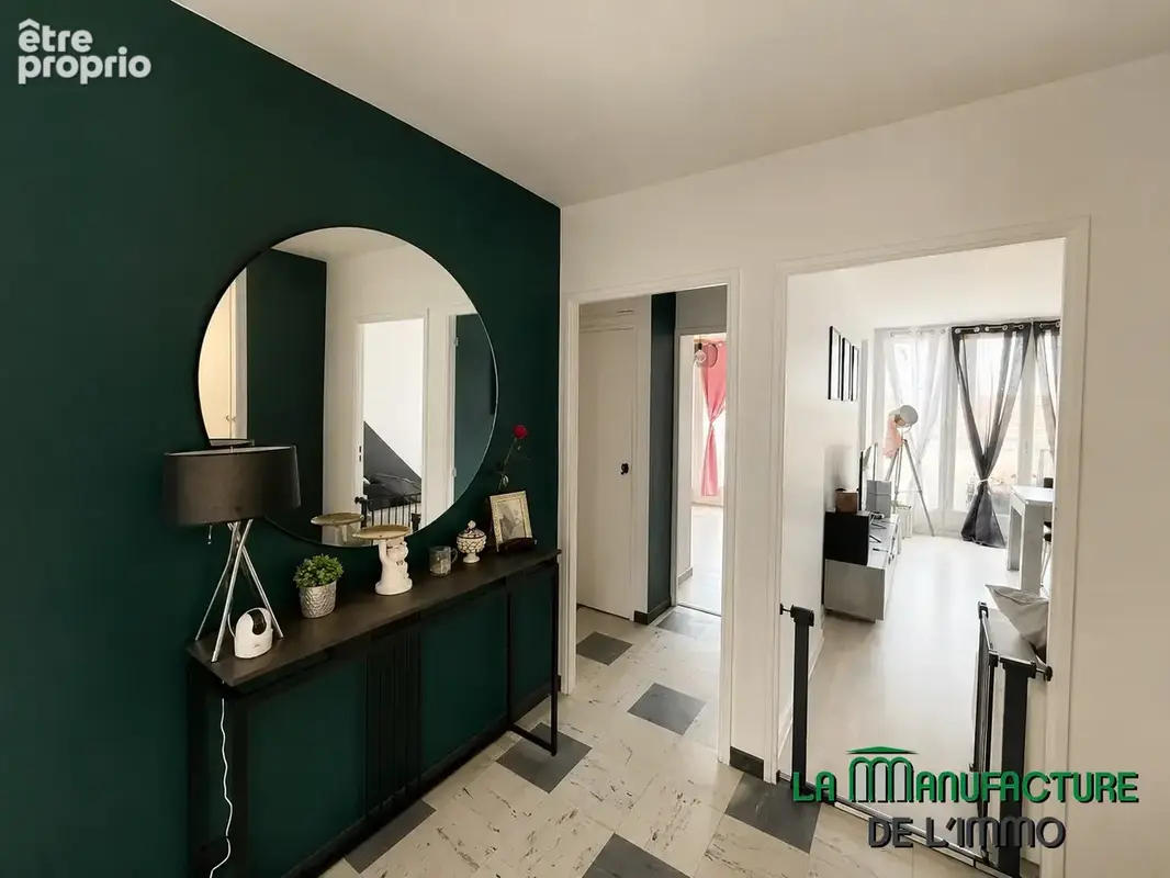 Appartement t3 balcon et garage - photo 2
