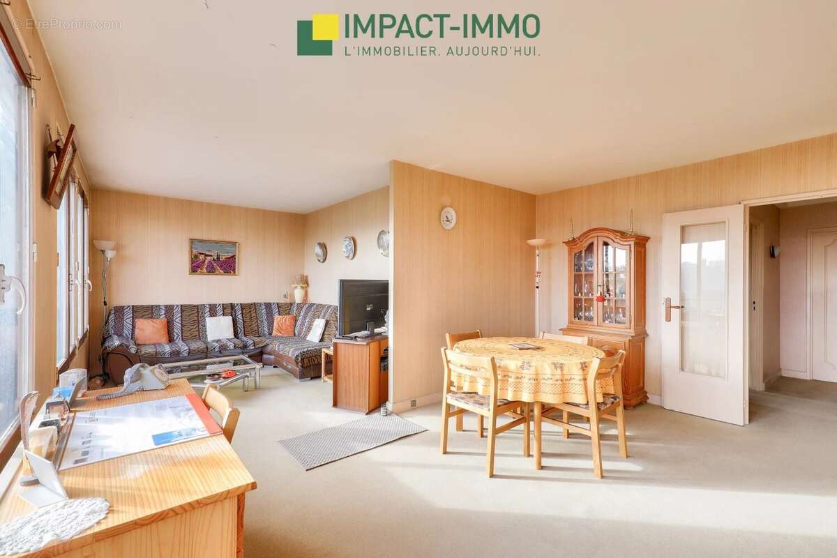 Appartement à BOIS-COLOMBES