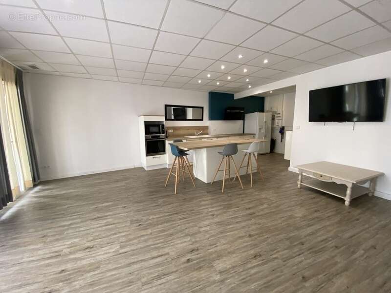 Dpt Pyrénées Orientales (66), à vendre CANET EN ROUSSILLON appartement 3 pièces 74 m² parking - photo 3