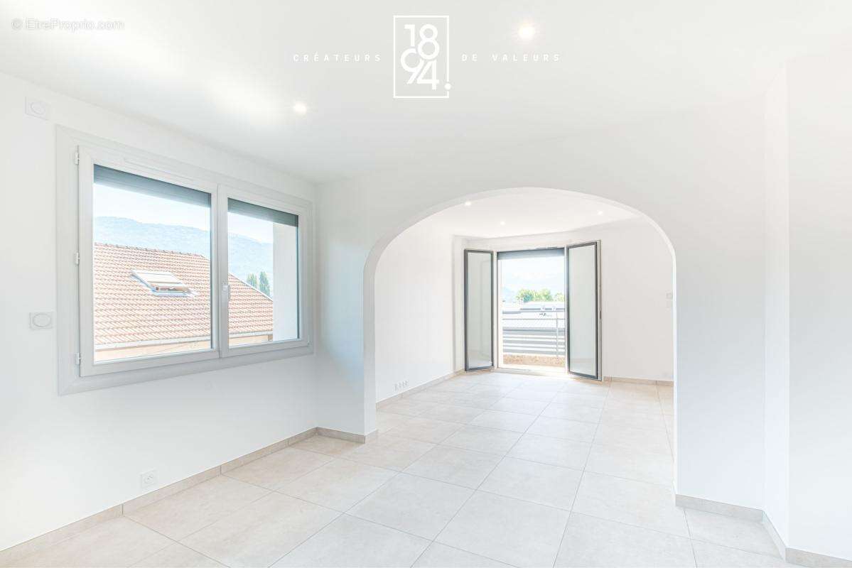 Appartement à LA RAVOIRE