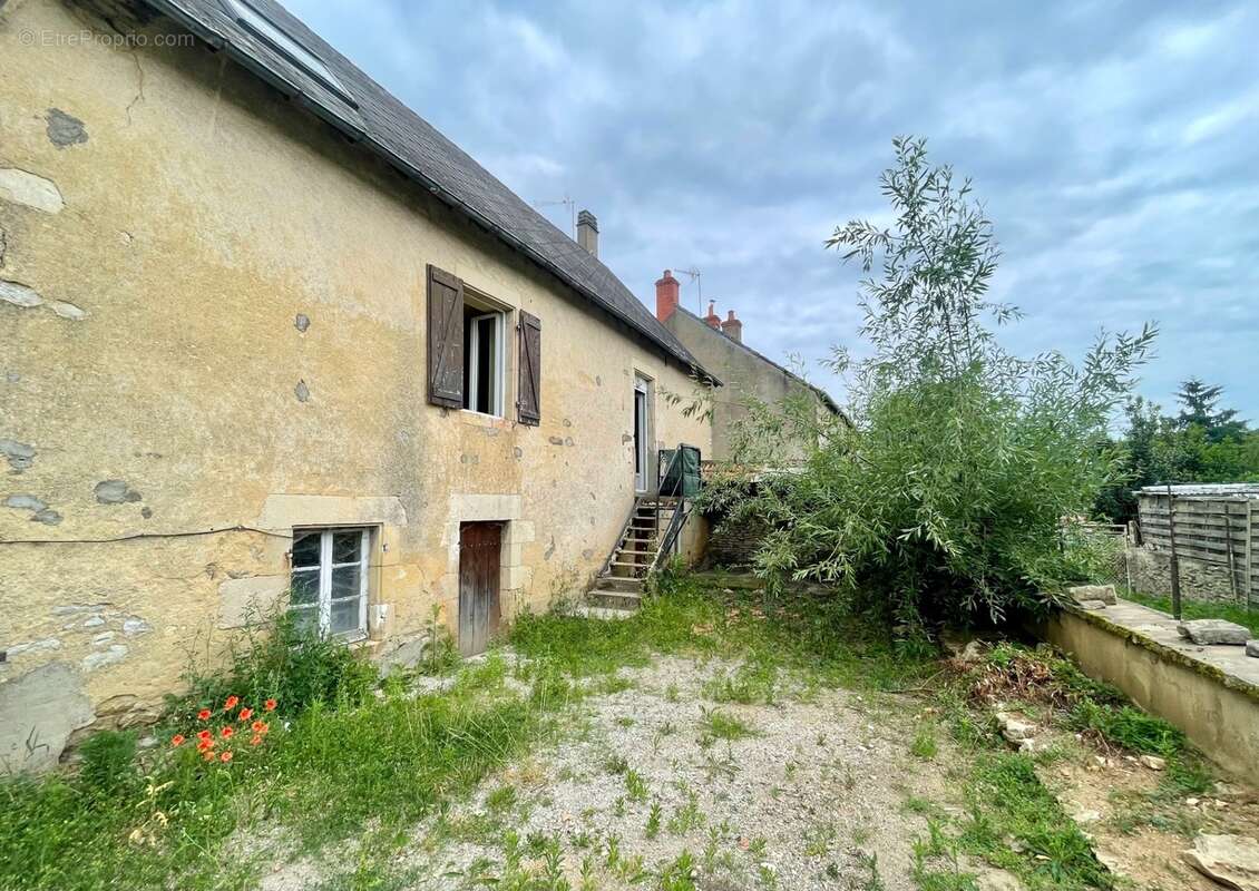 Maison à vendre 6 pièces SANCOINS (18) - photo 8