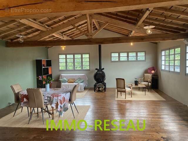 Maison à SAINT-GERVAIS