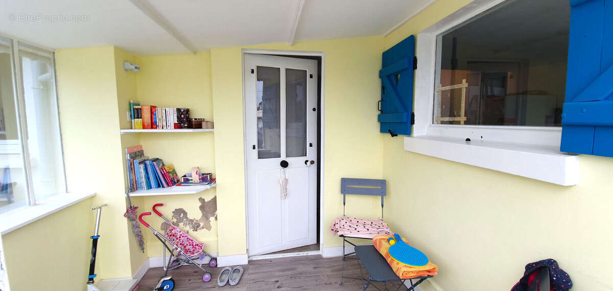 Maison à THOUROTTE