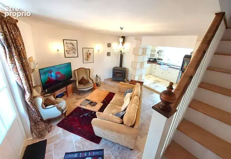 Maison de bourg renovee avec 2 chambres et jardinet - photo 4