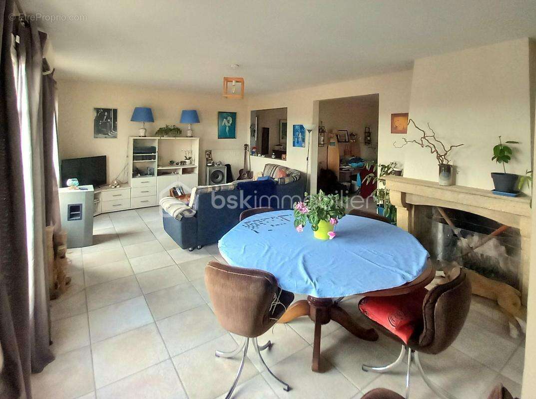 Appartement à BAILLARGUES