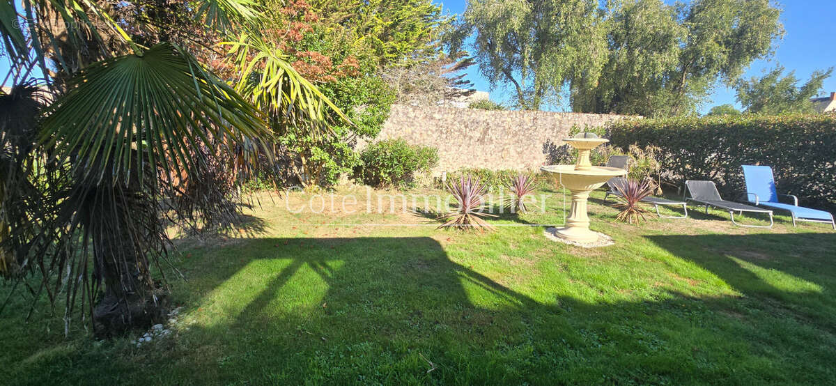Maison à PAIMBOEUF