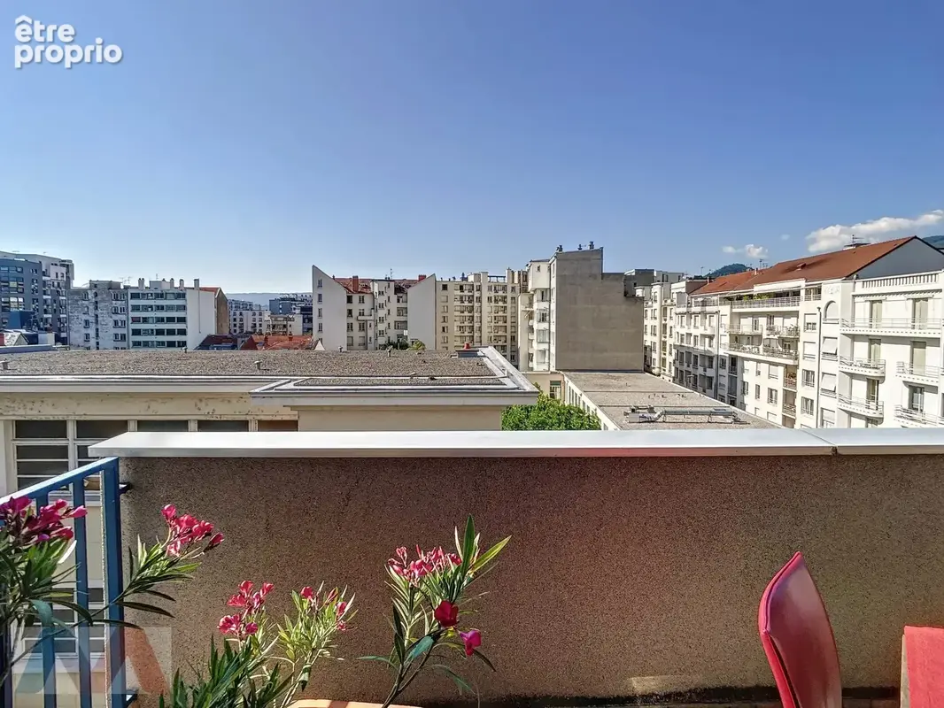 Appartement 7 pièces 191 m² à vendre à Clermont-Ferrand (63000) - photo 9