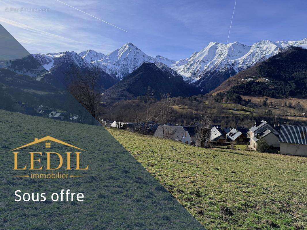Terrain à AZET