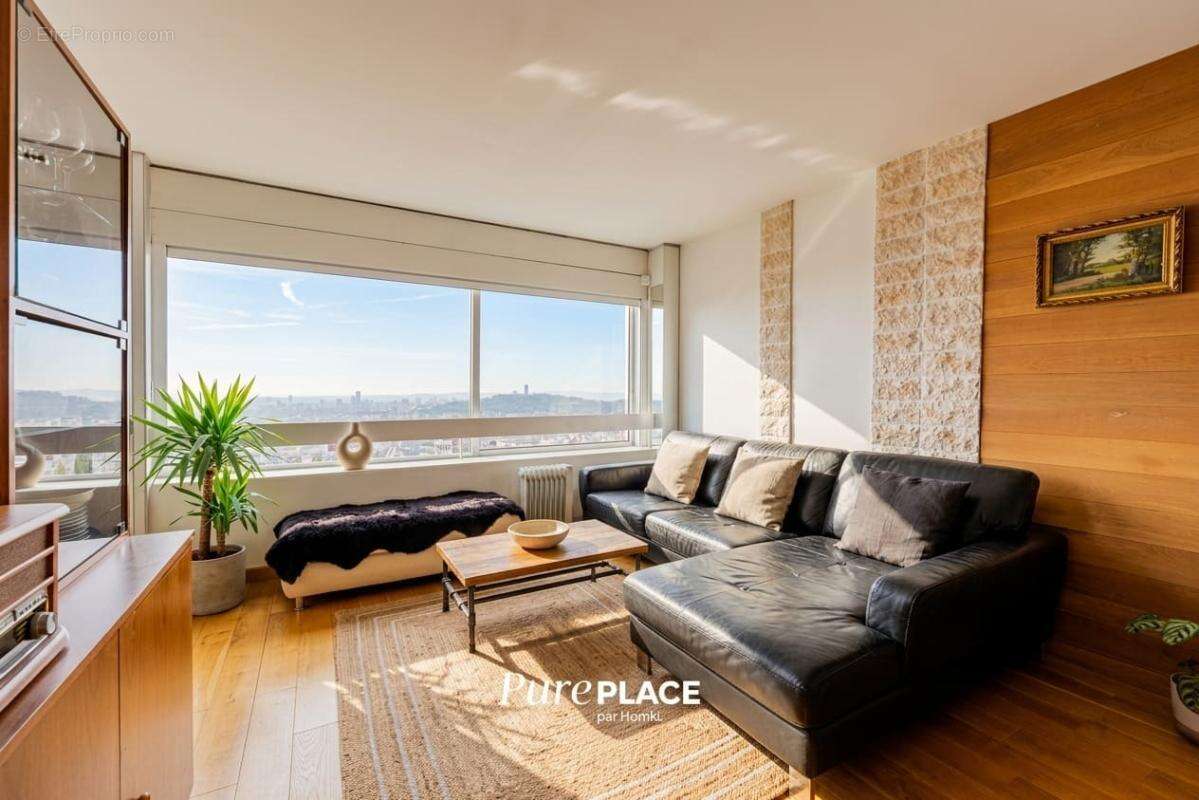 Appartement T4 de 94 m2 à Puteaux 92800, Rue Louis Pouey - photo 3