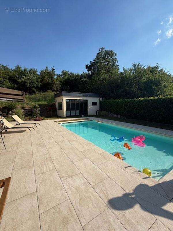 Maison à SOULTZ-LES-BAINS