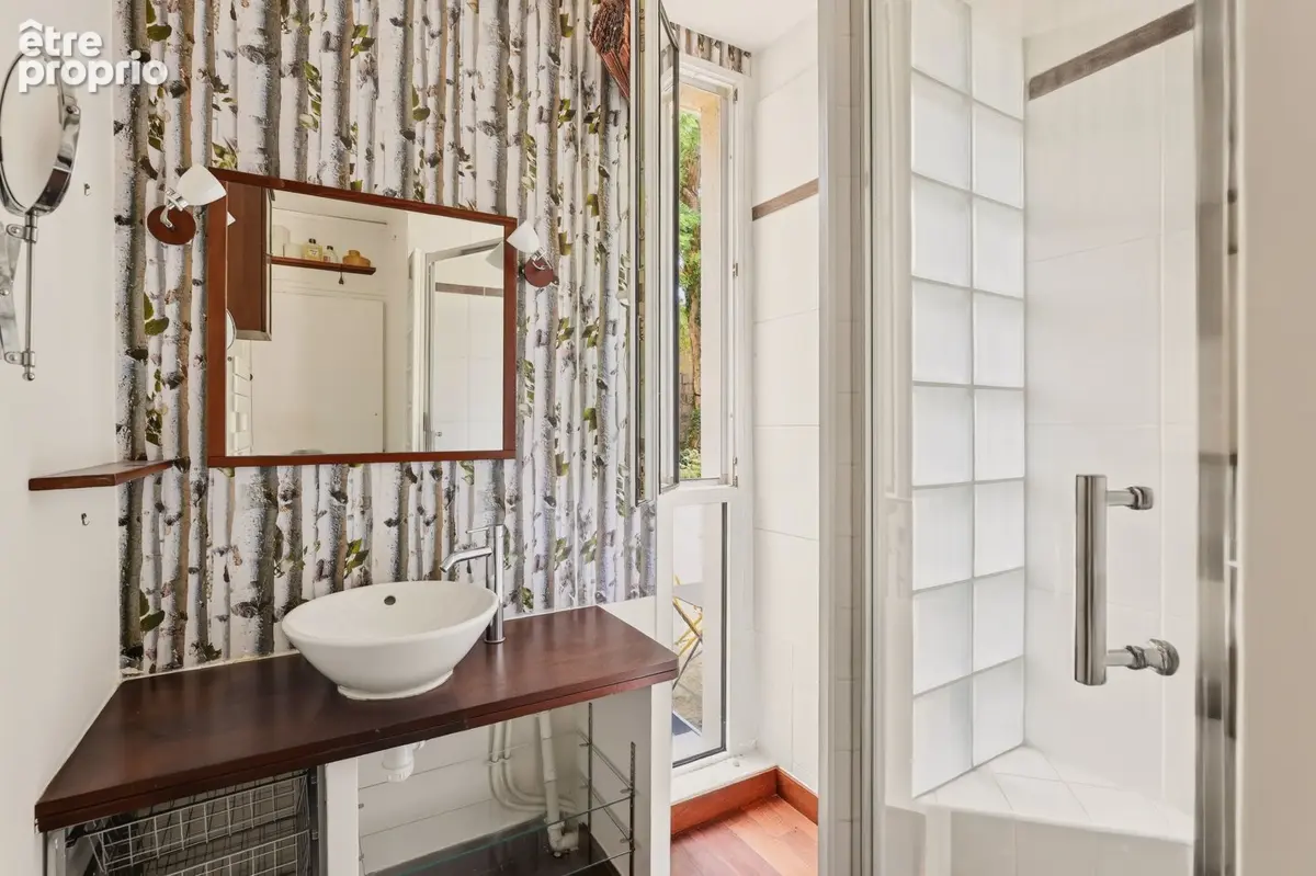 Montreuil : appartement de 2 pièces en rez-de-jardin de 53m² - photo 9