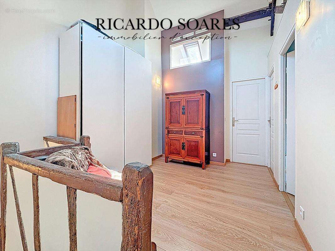 Appartement à PONTPOINT