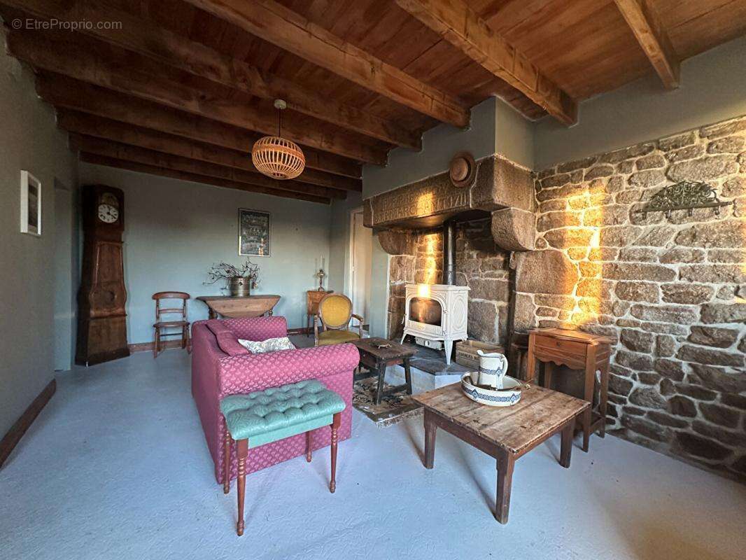 Maison à JUVIGNY-LE-TERTRE