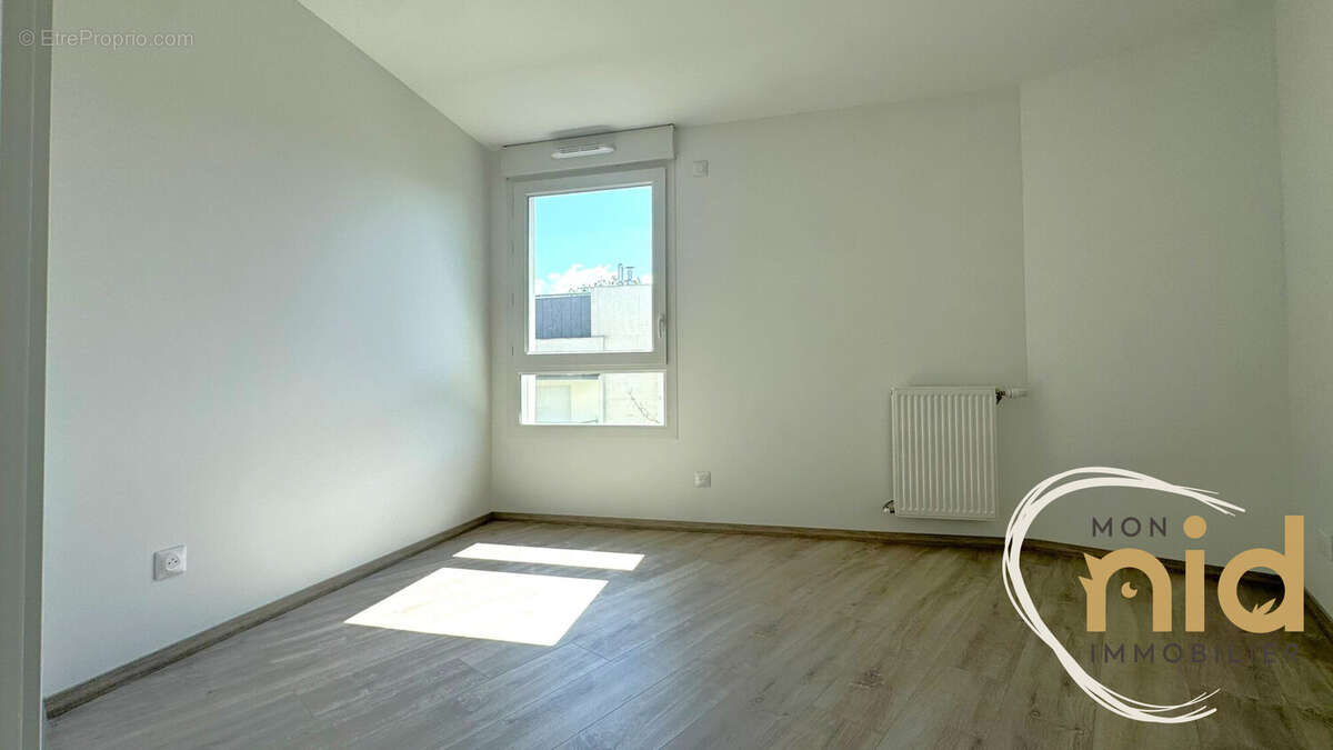 Appartement à MEYLAN