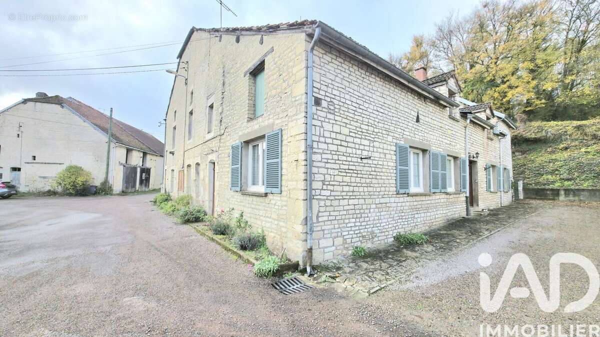 Photo 2 - Maison à CIRFONTAINES-EN-AZOIS
