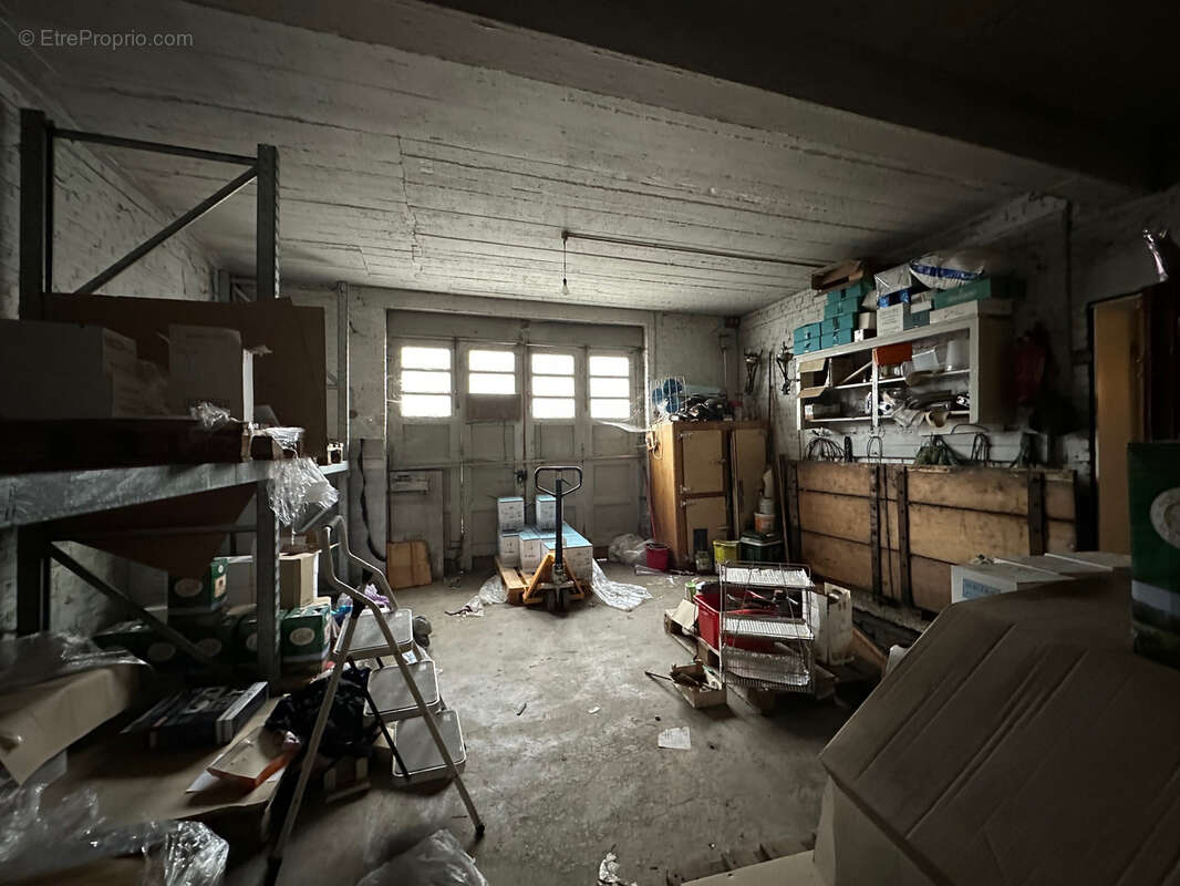 Maison à QUIEVRECHAIN