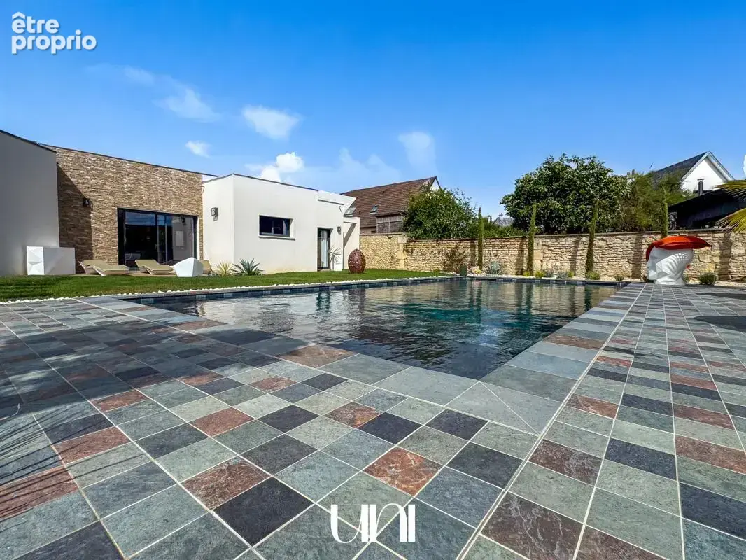 Maison 7 pièces de 300 m2 avec piscine - Caen - photo 9