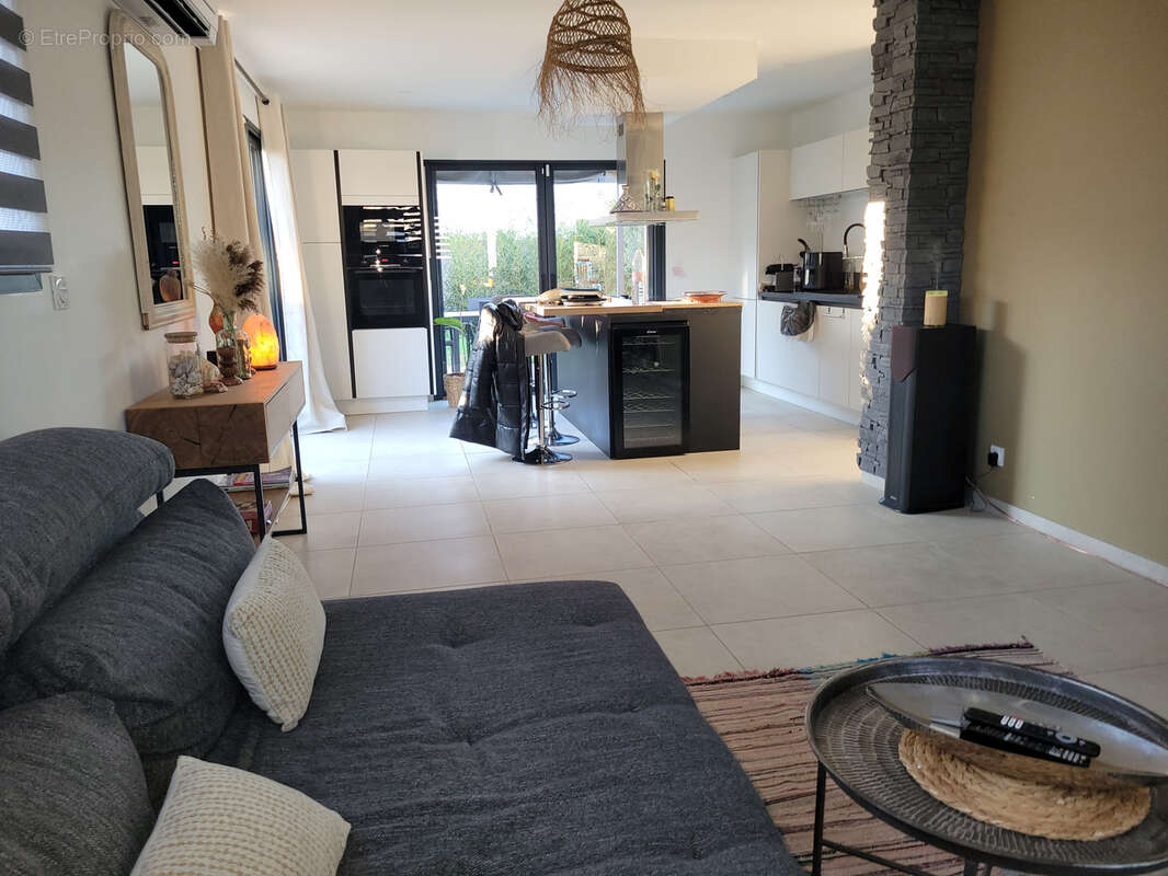 Maison à SALLES-D&#039;AUDE