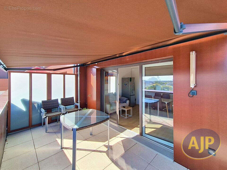 Appartement Montaigu Vendee 2 pièce(s) 41.5 m2 - photo 12
