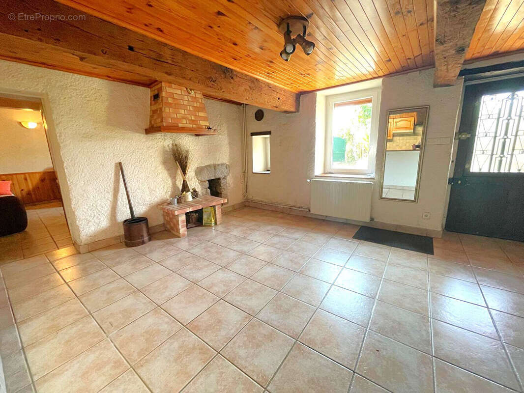 Maison Bellegarde En Forez - photo 3
