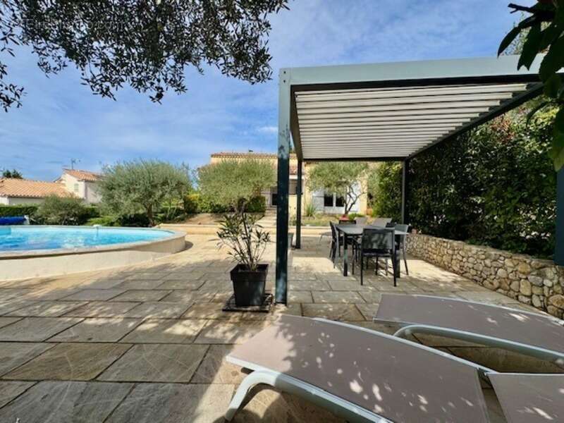 Maison à SAINT-CHRISTOL-LES-ALES