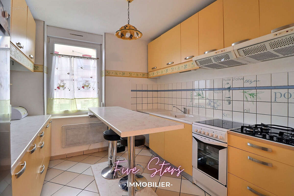 Maison à DOMMARY-BARONCOURT