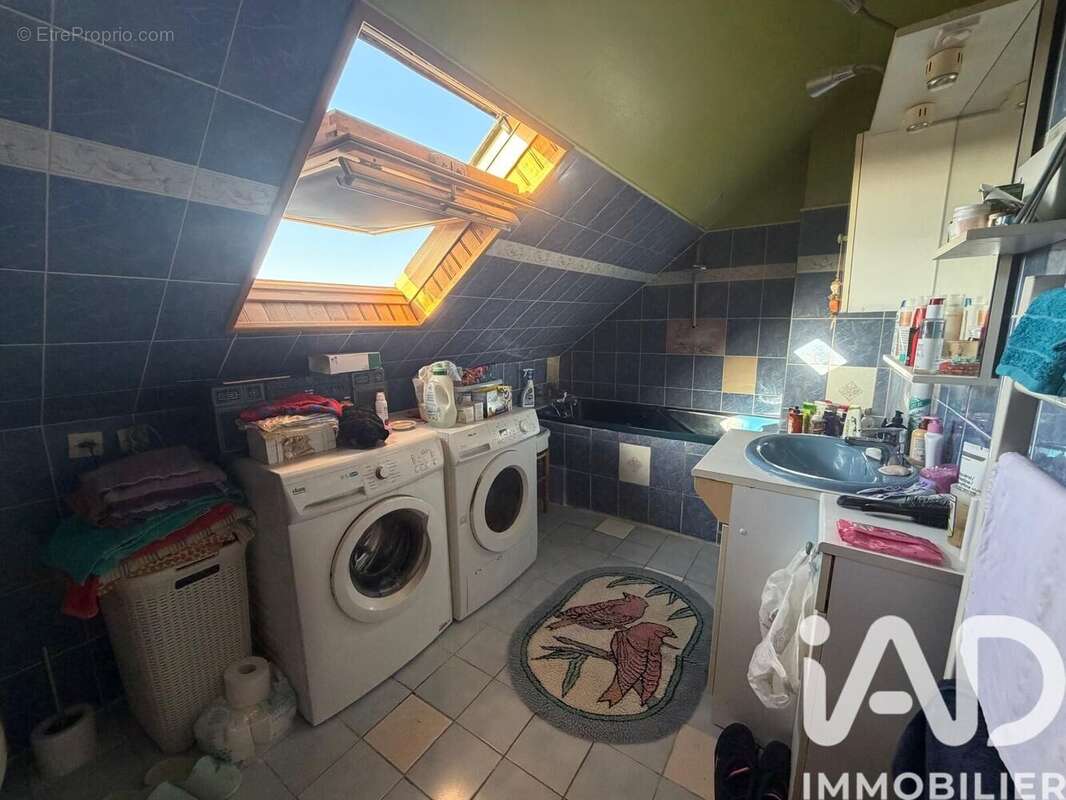 Photo 8 - Appartement à MENNECY