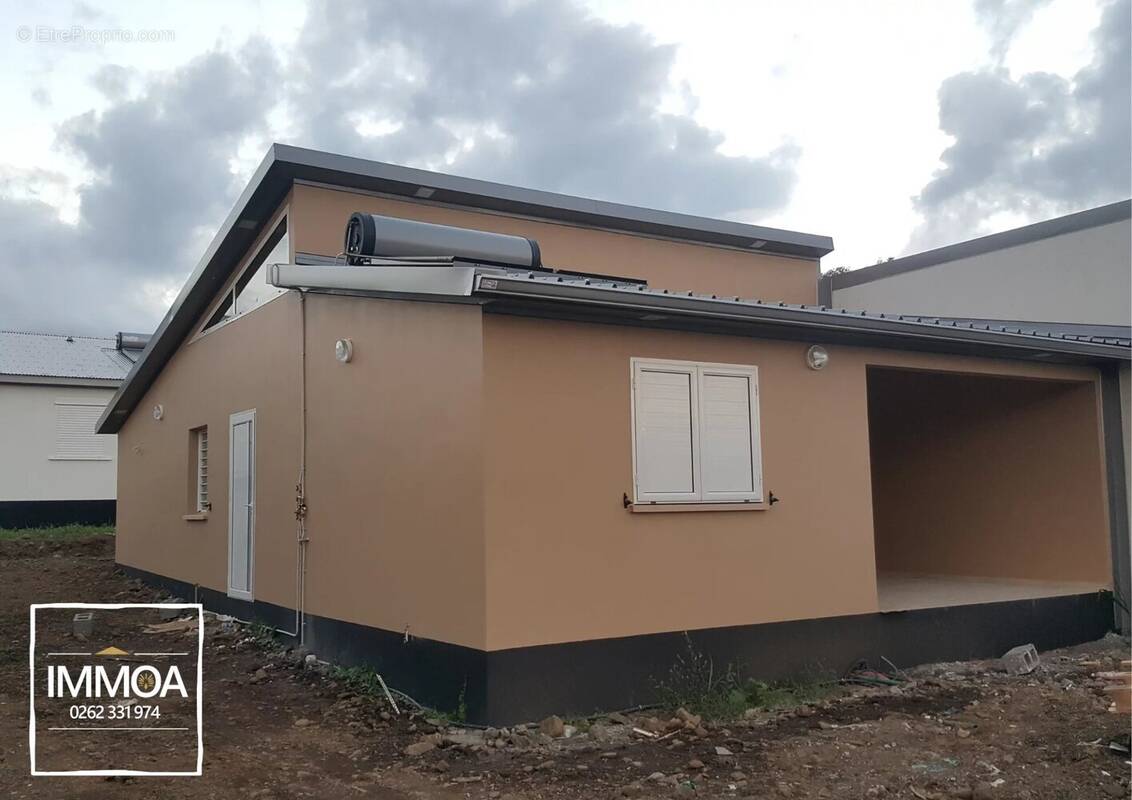 Maison à SAINT-BENOIT