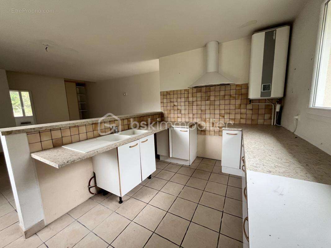 Maison à GRAYAN-ET-L'HOPITAL