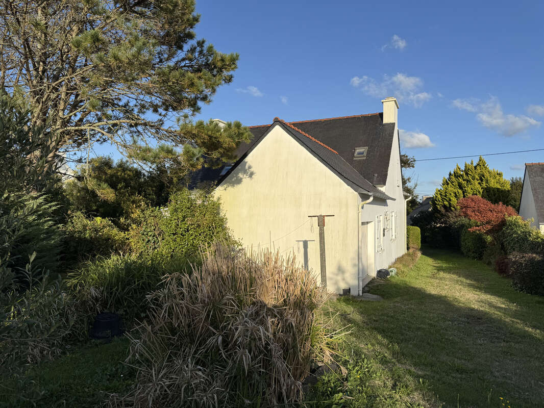 Maison à ROSCANVEL