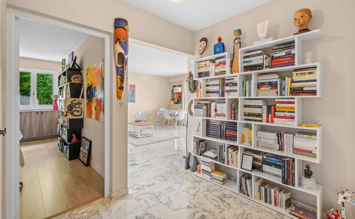 Appartement à LE CANNET