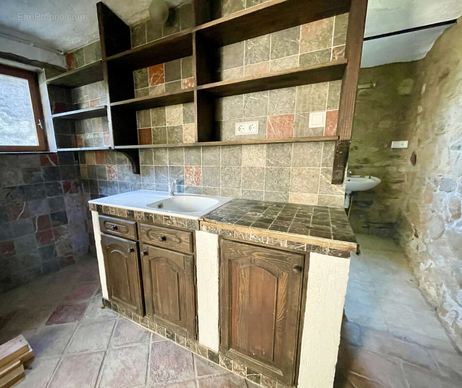 Maison à LAMALOU-LES-BAINS