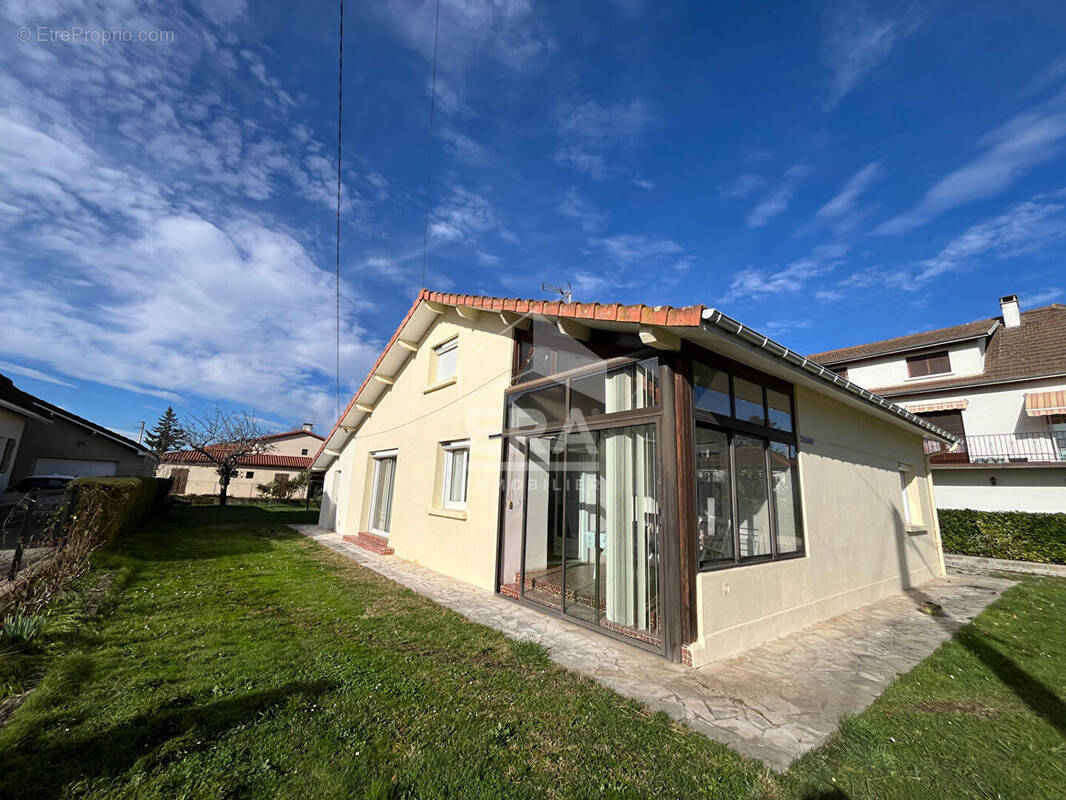 Maison à VIC-EN-BIGORRE