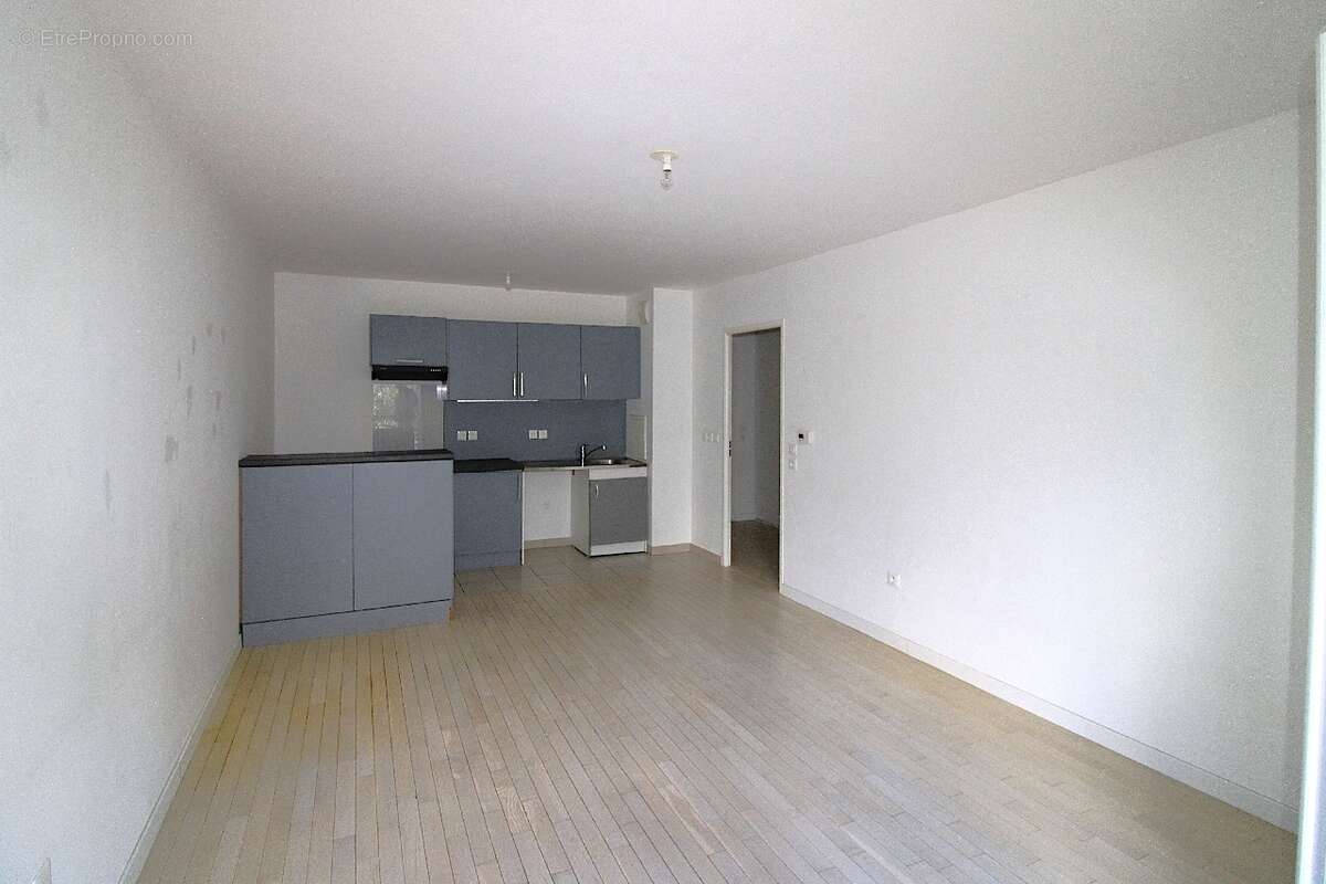 Appartement à YERRES