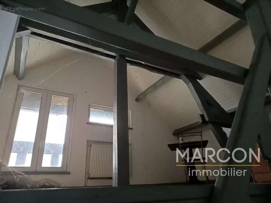 Maison à LA VILLENEUVE