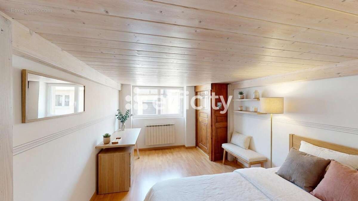 Appartement à LYON-4E