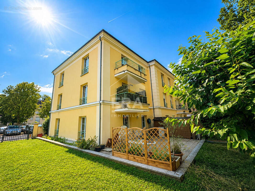 Appartement à LUZARCHES