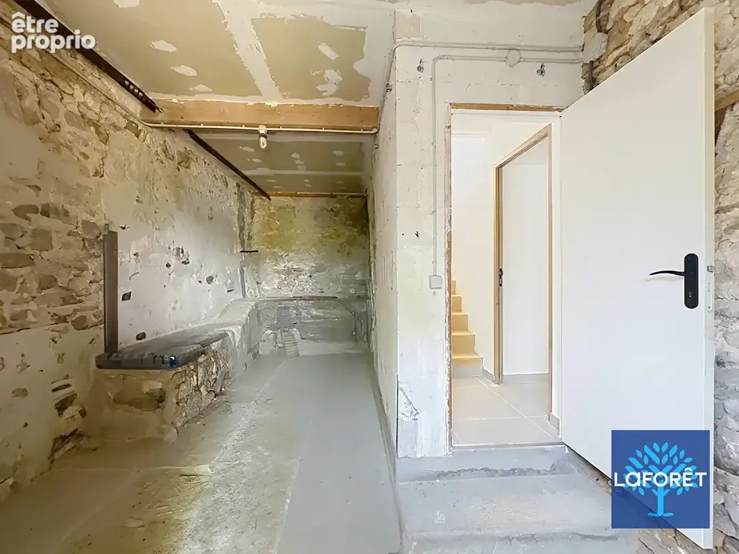 Maison en pierre, 6 pièces, 136.75m² - maison + dépendance et 1310 m² de terrain - photo 18