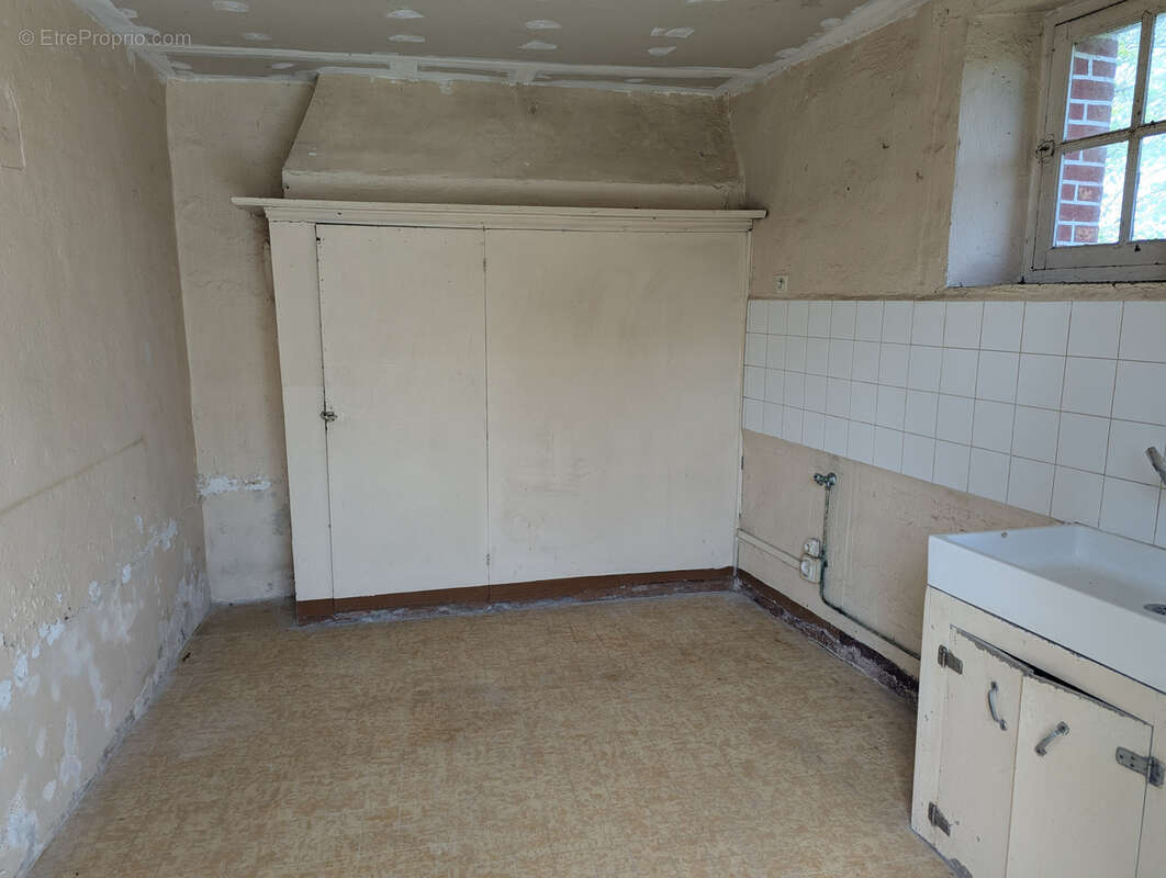 Maison à NEUVY-SAINT-SEPULCHRE