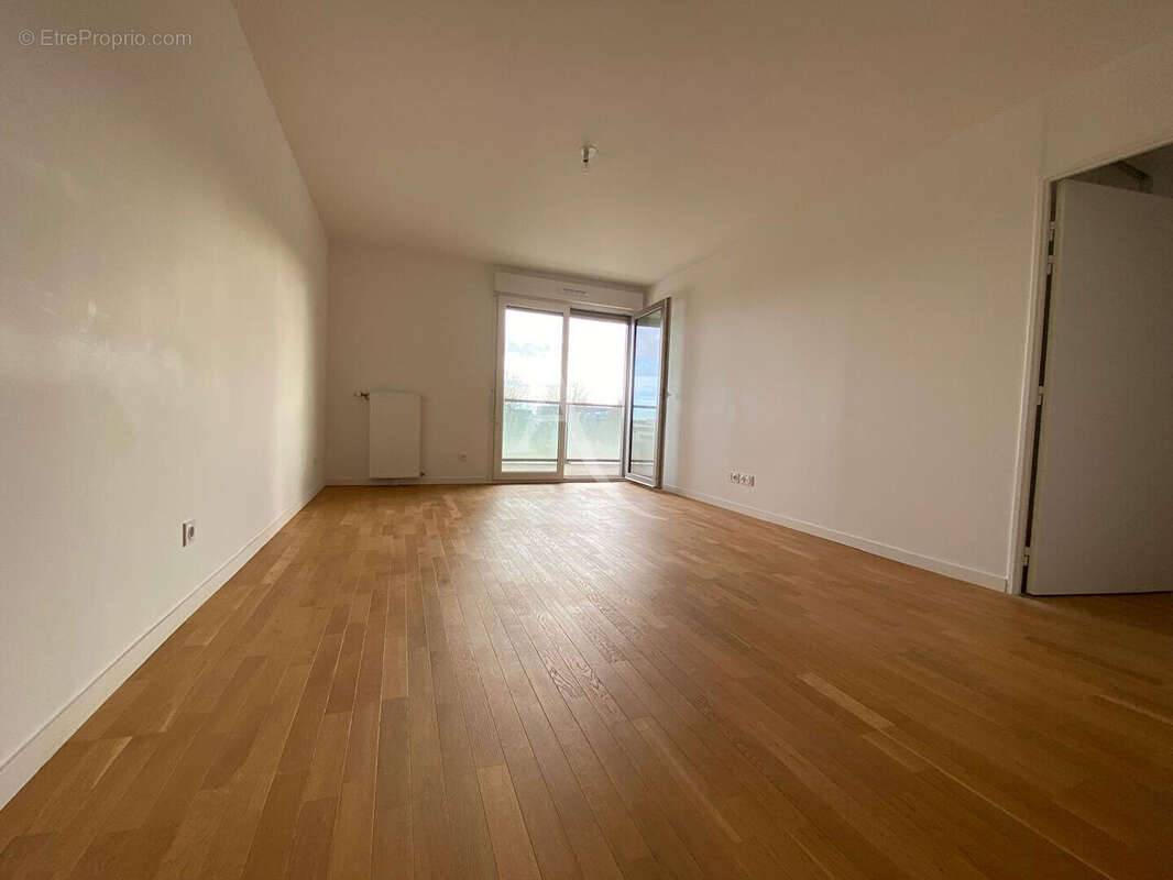 Appartement à GIF-SUR-YVETTE