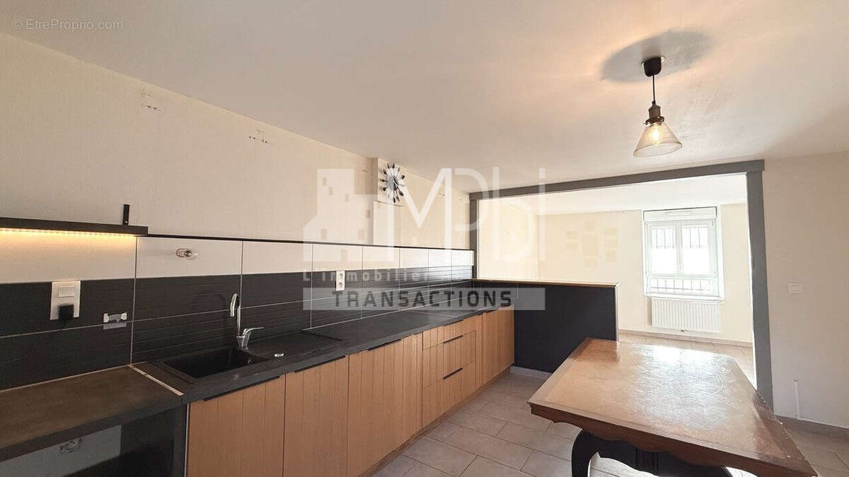 Maison à BOURG-EN-BRESSE