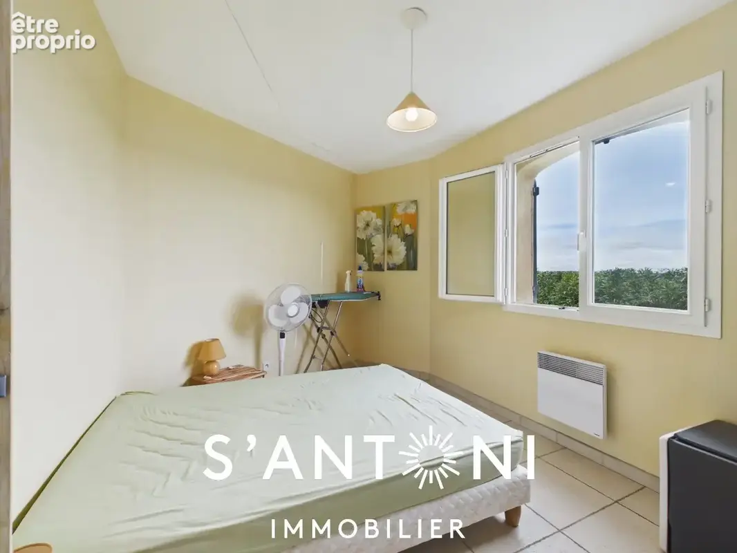 Portiragnes  villa plain-pied 136 m²  4 chambres  piscine chauffée  terrain 1 400 m²  dpe c/a - photo 14