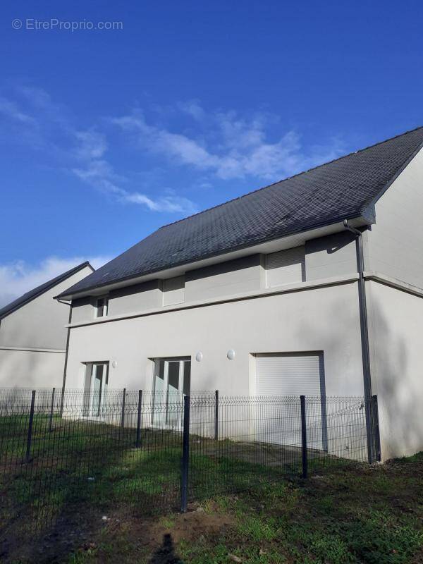 Maison à LOCMINE