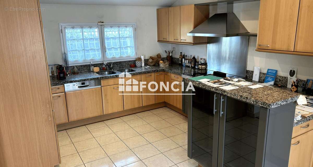 Maison à SAINT-GRATIEN