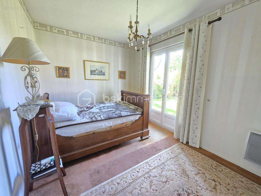 Maison à COULANGES-LES-NEVERS