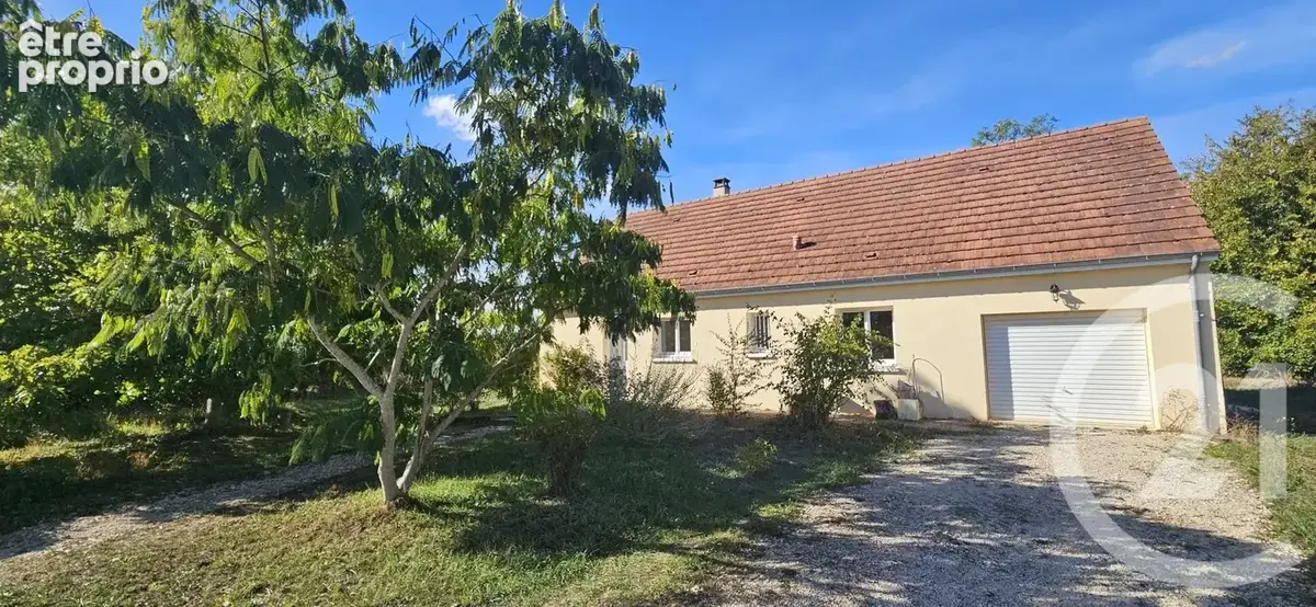 Photo Maison à Villampuy au prix de 155 000€