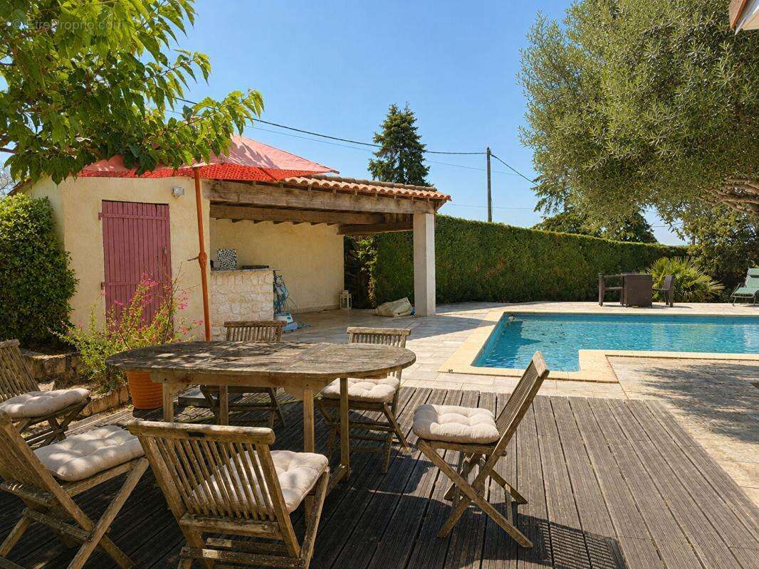 A vendre, superbe maison type provençale à Champcevinel 24750 - photo 15